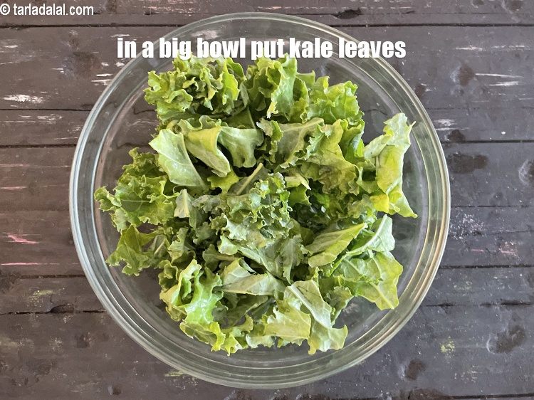 Step 12 – To make <strong>kale avocado salad recipe |&nbsp;kale tomatoes&nbsp;avocado salad | healthy Indian Vitamin A rich …