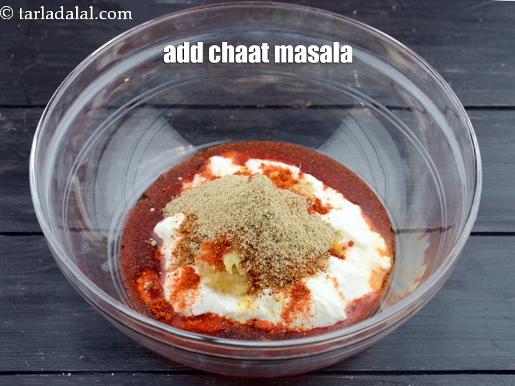 Step 13 – Add 1 tsp&nbsp;<a href="https://www.tarladalal.com/glossary-chaat-masala-300i">chaat masala</a>.&nbsp;