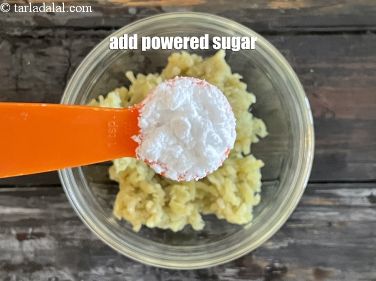 Step 11 – Add&nbsp;<meta charset="UTF-8" />4 tsp&nbsp;<a href="glossary-powdered-sugar-280i">powdered sugar</a>.