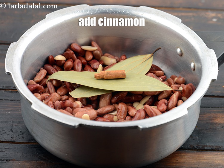 Step 12 – Add 1&nbsp;small stick&nbsp;<a href="https://www.tarladalal.com/glossary-cinnamon-dalchini-346i">cinnamon (dalchini)</a>.