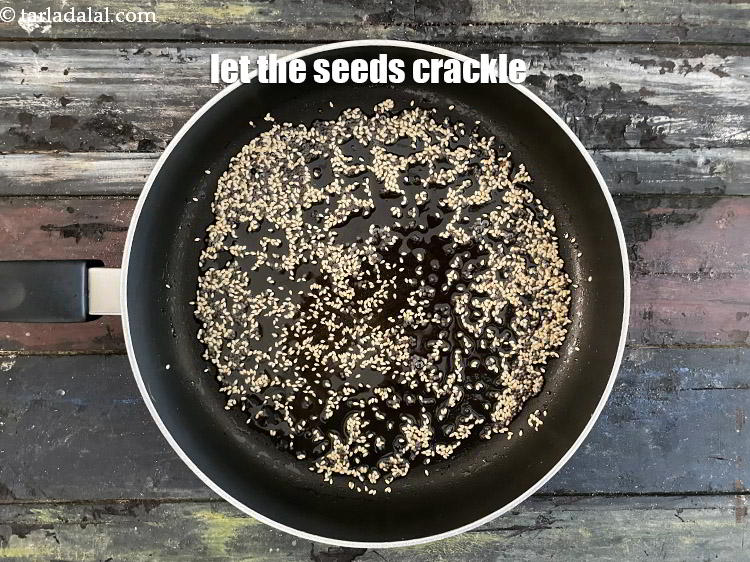 स्टेप 11 – बीजों को चटकने दें।