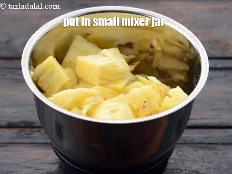 Step 4 – Put in a small mixer jar.