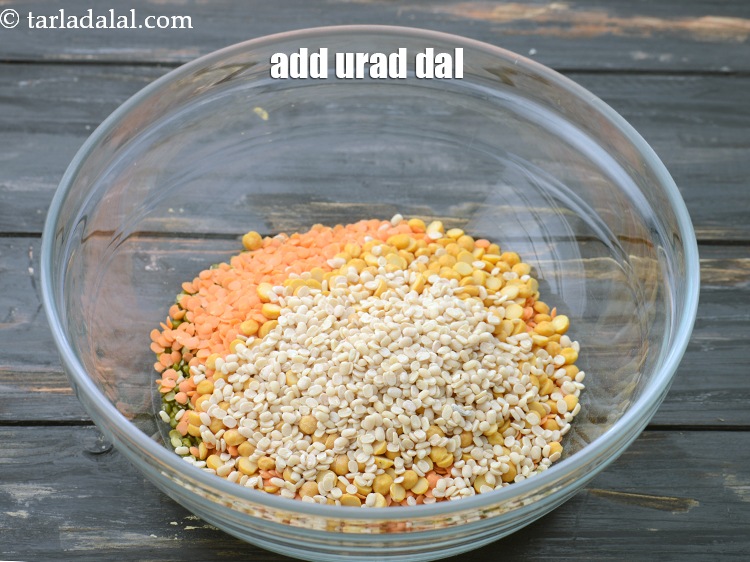 Step 6 – Add 2 tbsp&nbsp;<a href="https://www.tarladalal.com/glossary-urad-dal-split-black-lentil-941i">urad dal (split black lentils)</a>.