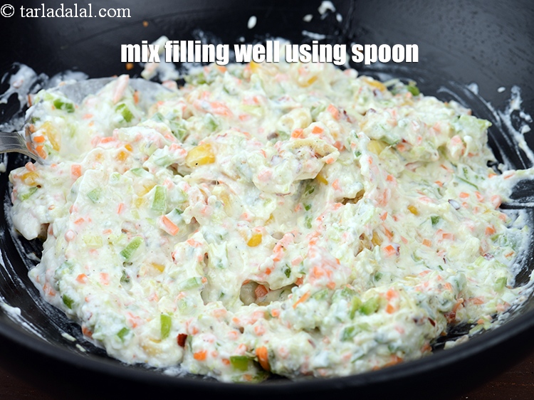 Step 17 – Mix the filling well using a spoon.