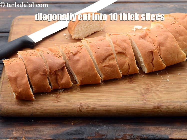 स्टेप 7 – ब्रेड के दोनों किनारों को तेज चाकू से तिरछा काटें। …