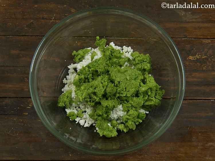 Step 2 – To this add the green peas. The peas are first washed, boiled and then drained. …