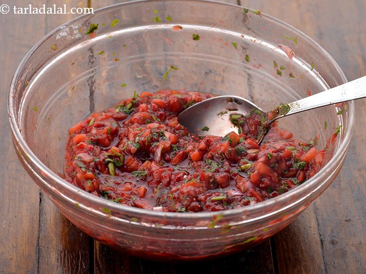 Step 11 – Combine all the ingredients in a deep bowl and mash it lightly. Our&nbsp;<strong>strawberry salsa | …