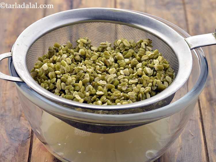 Step 5 – Soak the dal for 2 to 3 hours and drain well.