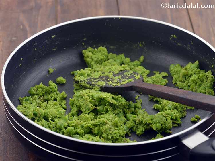 Step 10 – Mix well and cook on a medium flame for 1 to 2 minutes, while stirring …