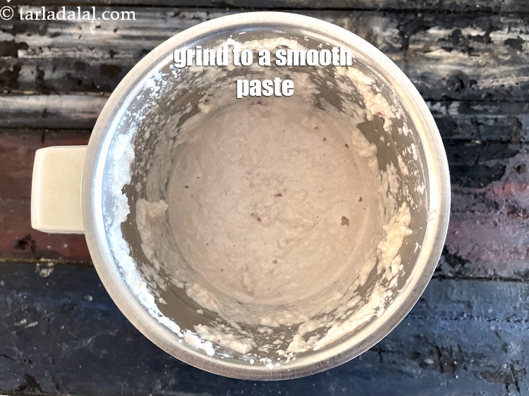 Step 8 – Grind to a smooth paste.
