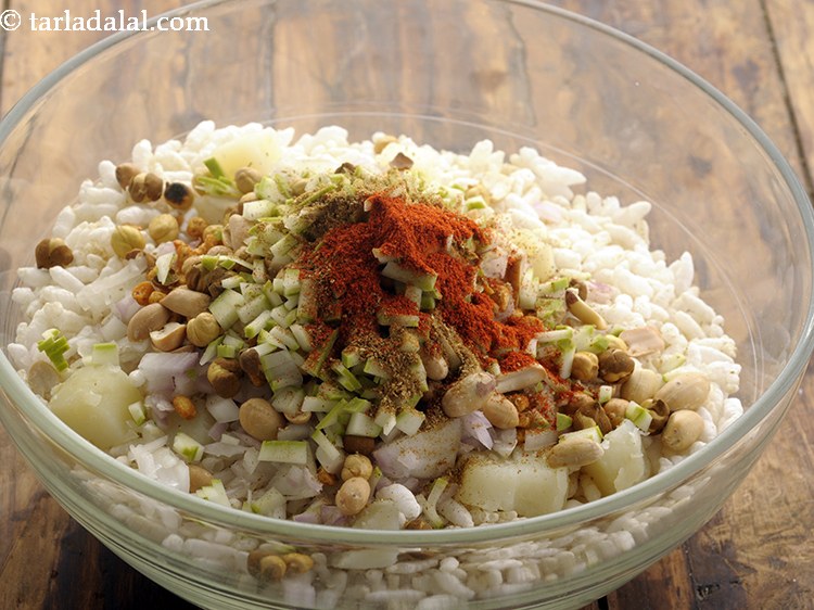 Step 18 – Add red chilli powder