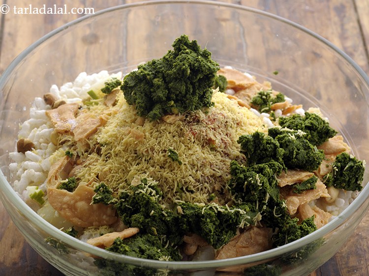 Step 22 – Lastly, add the prepared sukha chutney.