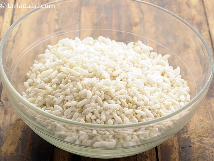 Step 10 – To make&nbsp;<strong>sukha bhel recipe | dry bhel | Mumbai roadside sukha bhel |</strong>&nbsp;in a large …