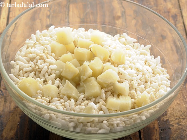 Step 11 – Add boiled potatoes.&nbsp;