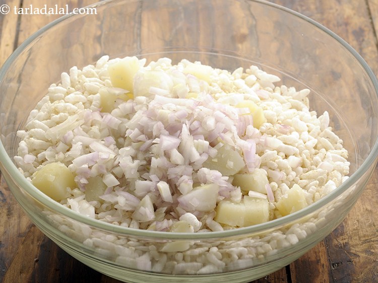 Step 12 – Add onions, you can even add tomatoes if you wish to.&nbsp;