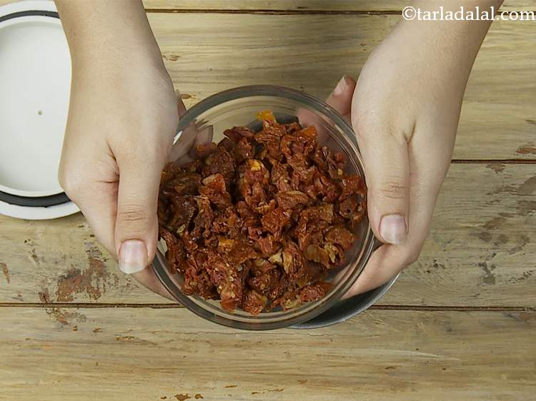 Step 10 – To make the sun dried tomato mixutre for&nbsp;<strong>pesto cream cheese dip | sun dried pesto …