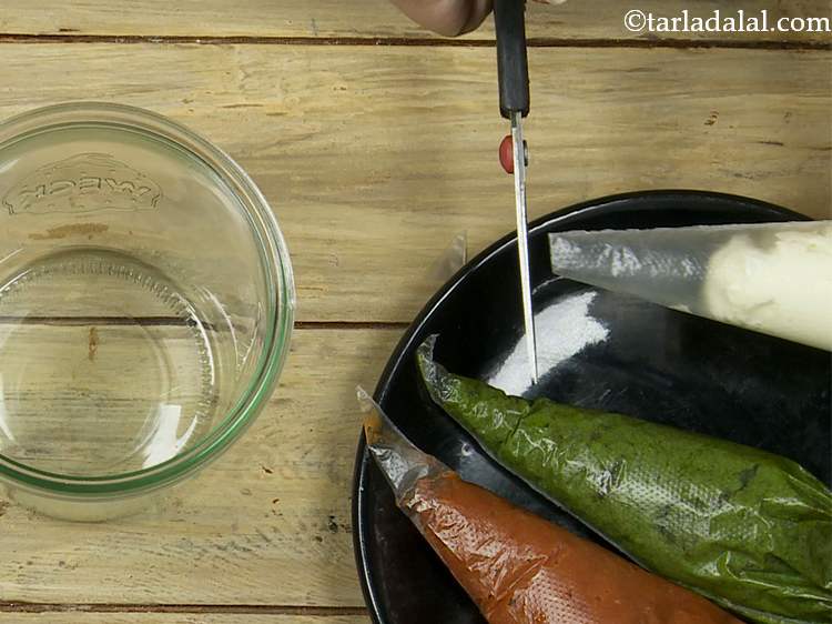 Step 20 – To make&nbsp;<strong>pesto cream cheese dip | sun dried pesto and cream cheese dip | Indian …