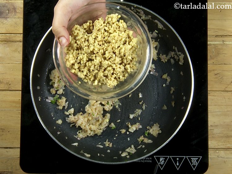 Step 11 – Add the yam. If you are lazy to chop the suran finely, then slice it …