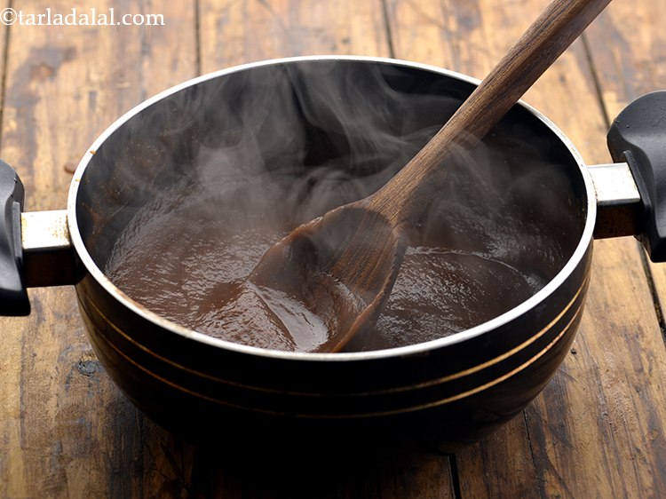 Step 15 – Mix well and cook&nbsp;<strong>tamarind date chutney, meethi chutney or sweet chutney</strong>&nbsp;on a medium flame for …