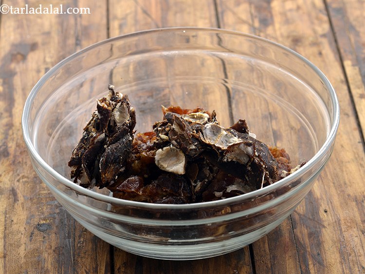 Step 4 – Add the tamarind.