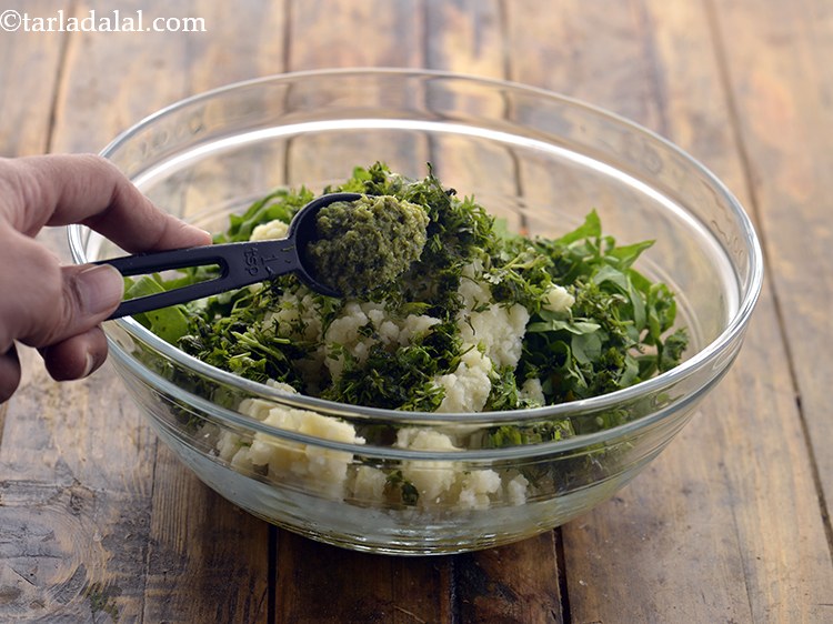 Step 28 – Some green chilli paste to give that much required spice.