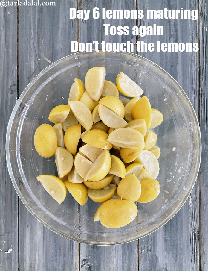 Step 20 – <strong>Day 6. Toss the lemons.</strong>&nbsp;We hold the glass bowl and toss the lemons almost like …
