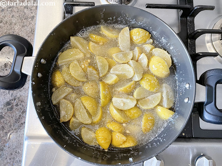 Step 27 – After 2 minutes of cooking the sugar has started melting. We are cooking on medium …