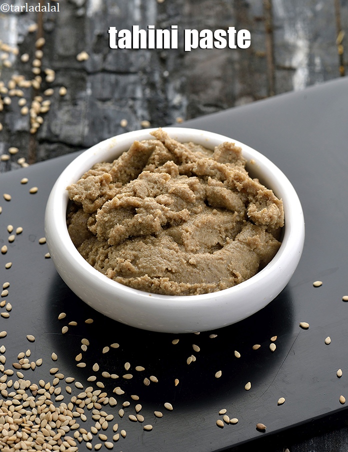 स्टेप 11 – आवश्यकतानुसार <strong>ताहिनी पेस्ट</strong> का | <strong>ताहिनी पेस्ट बनाने की विधि …