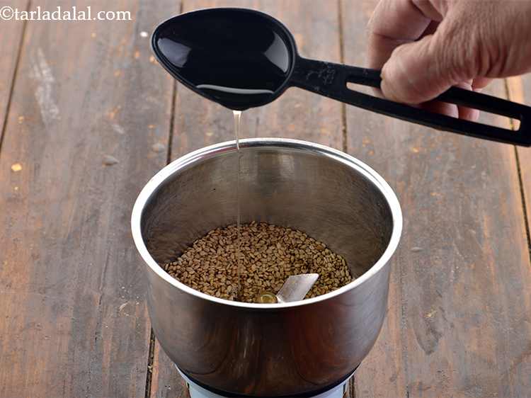 स्टेप 9 – फिर जैतून का तेल डालें। ये दो तत्व ताहिनी के …