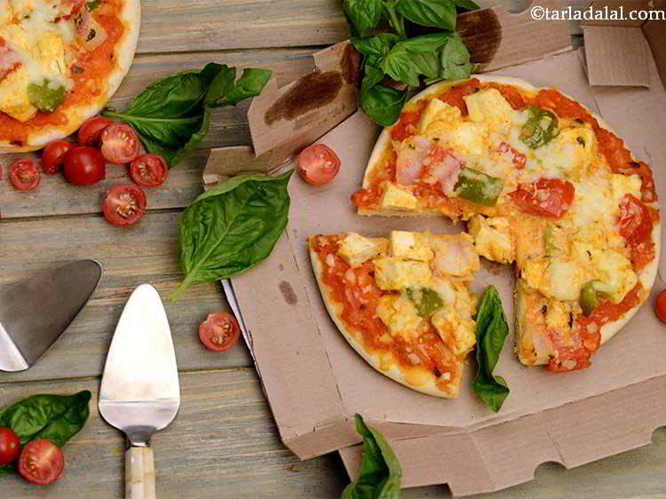 स्टेप 26 – <strong>तंदूरी पनीर पिज़्ज़ा</strong> को | <strong>पनीर टिक्का पिज़्ज़ा | तंदूरी …