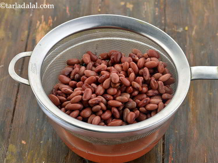Step 14 – After soaking, drain the rajma. They will look like this.