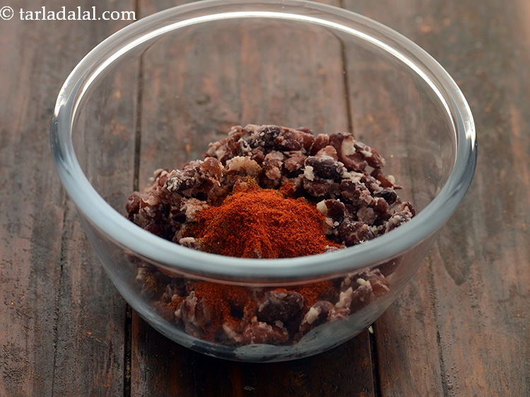 Step 22 – Add chilli powder as per the spice you prefer.