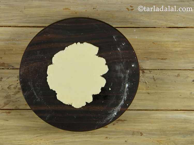 Step 7 – Roll out a portion of the dough into a 100 mm. (4?) diameter circle.