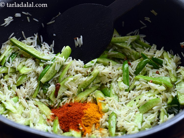 Step 26 – Add chilli powder.