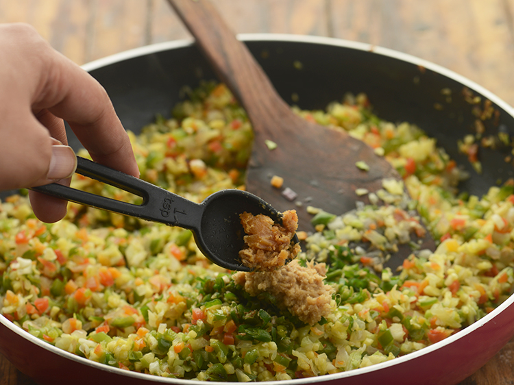 Step 11 – Add garlic paste.