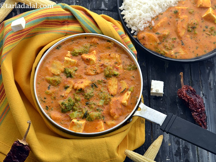Step 22 – Serve the <strong>Thai Red Curry</strong> hot with steamed rice.