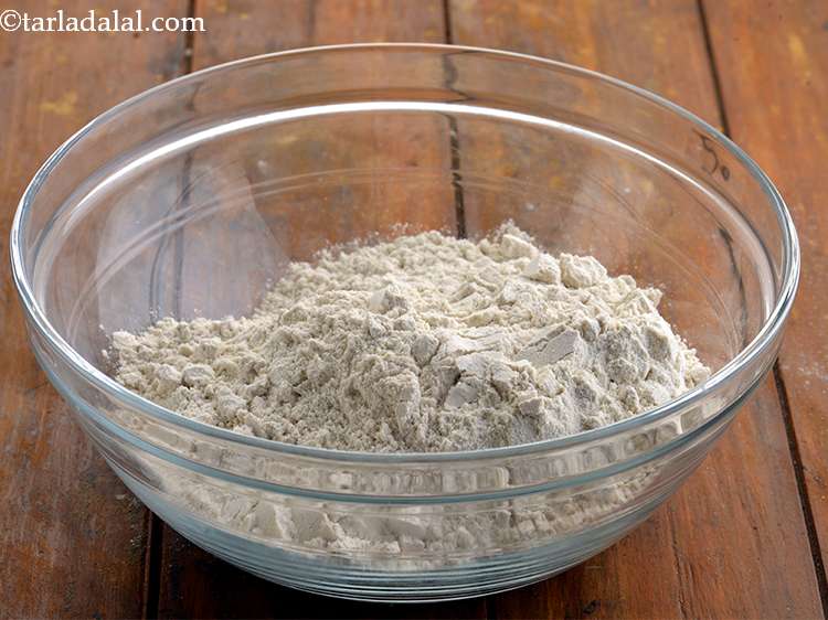 Step 2 – In a deep bowl, add the whole wheat flour. All&nbsp;<strong>&nbsp;Gujarati plain thepla |&nbsp;theplas &nbsp;| healthy …