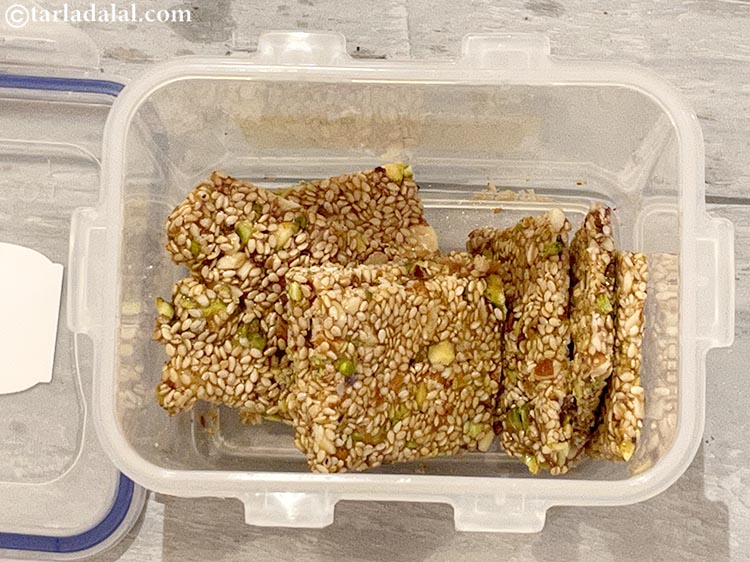 Step 21 – Or cool <strong>til and dry fruit chikki |&nbsp;dry fruit til chikki&nbsp;|&nbsp;til dry fruit gud chikki&nbsp;|&nbsp;crispy …