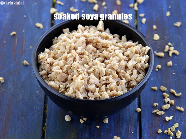 स्टेप 24 – <a href=""https://www.tarladalal.com/soaked-soya-granules-22389r"" style=""font-family:Arial; font-size:16px; font-style:normal; font-variant-ligatures:normal; font-weight:400; text-align:left; white-space:normal; background-color:#ffffff"" …