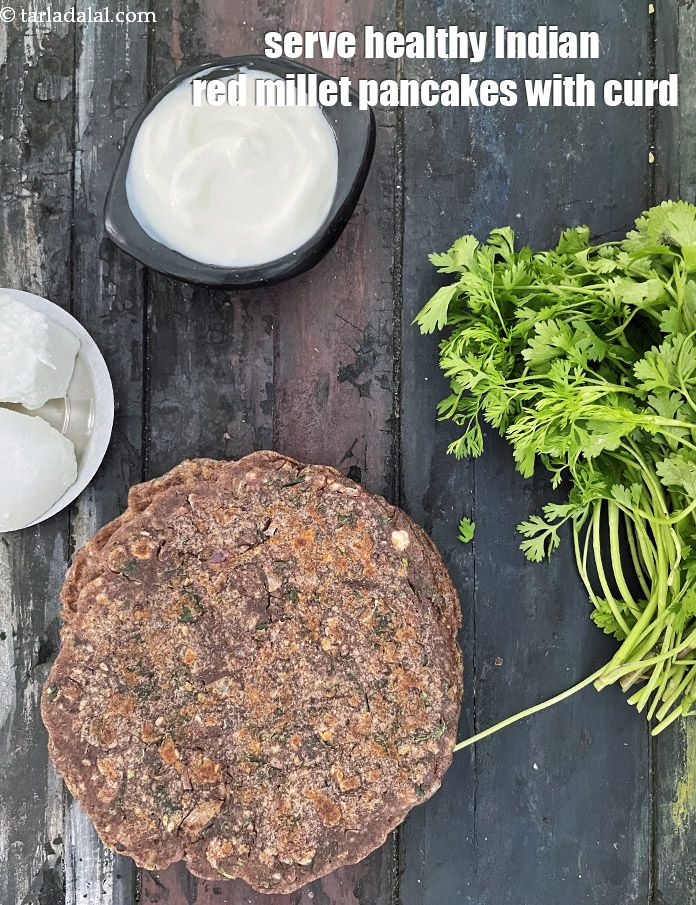 Step 25 – Serve <strong>ragi paneer chilla&nbsp;</strong>with homemade curds to complete a healthy Indian breakfast.