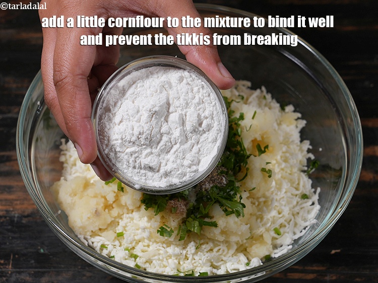 स्टेप 36 – मिश्रण को अच्छी तरह से बांधने और टिक्कियों को टूटने …