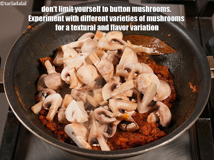 स्टेप 34 – अपने आप को बटन मशरूम तक सीमित न रखें। बनावट …