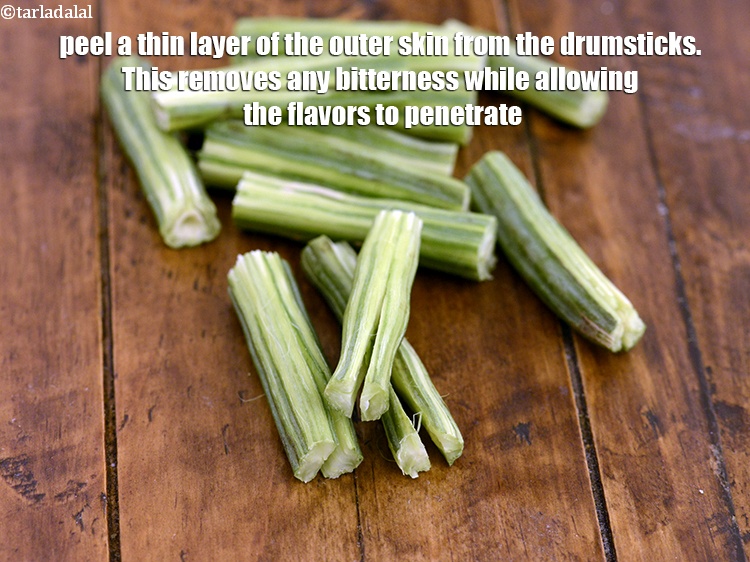 स्टेप 38 – ड्रमस्टिक से बाहरी त्वचा की एक पतली परत छीलें। इससे …