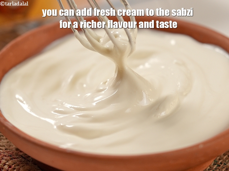 स्टेप 47 – आप सब्जी में अधिक स्वाद और सुगंध के लिए ताजा …