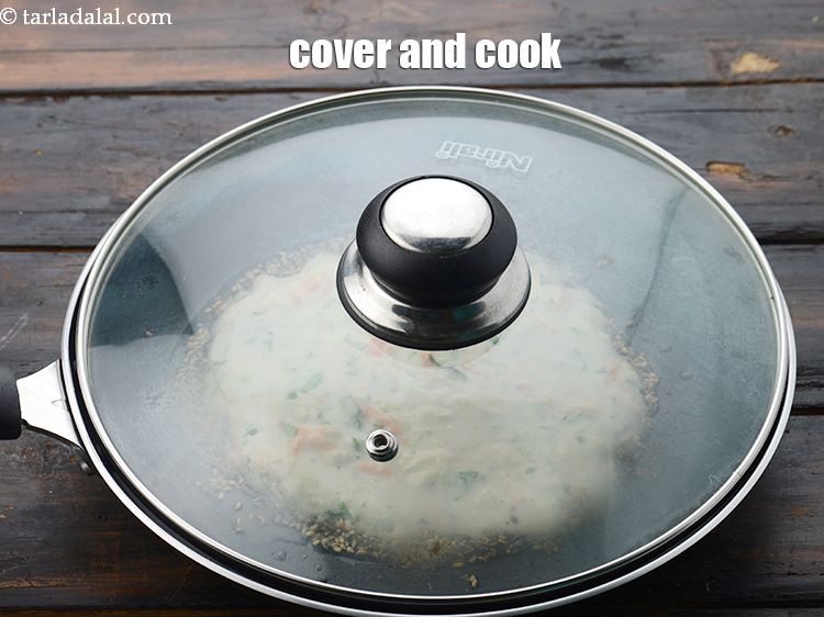 Step 30 – Always cover and cook the vegetable rice cake. This is necessary for uniform cooking.&nbsp;