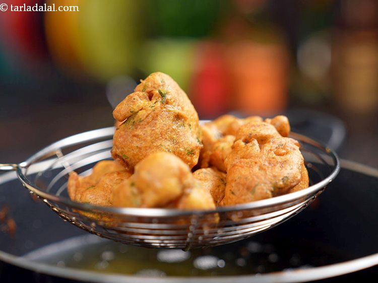 Step 30 – Make sure do not deep-fry many at a time.&nbsp;