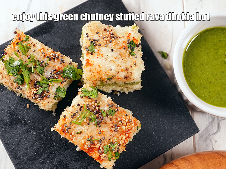 Step 39 – Enjoy this <strong>green chutney stuffed rava dhokla</strong> hot.