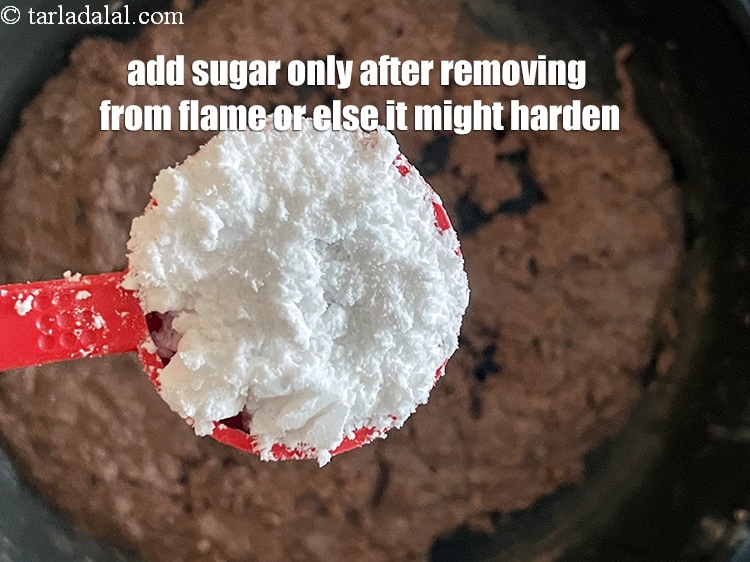 Step 22 – <html><head><meta charset="UTF-8"></head><body><p>Add sugar only after removing from flame, else it might harden.&nbsp;</p></body></html>