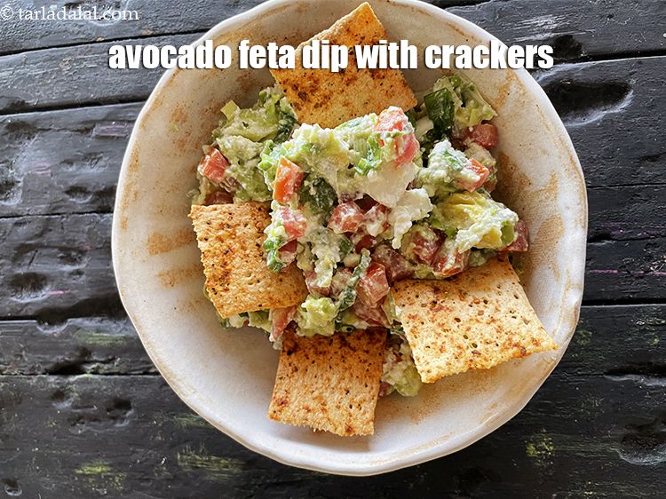 Step 15 – Use the&nbsp;<strong>avocado and feta dip&nbsp;</strong>with crackers. See image &nbsp;below of&nbsp;<strong>avocado and feta dip&nbsp;</strong>with crackers.