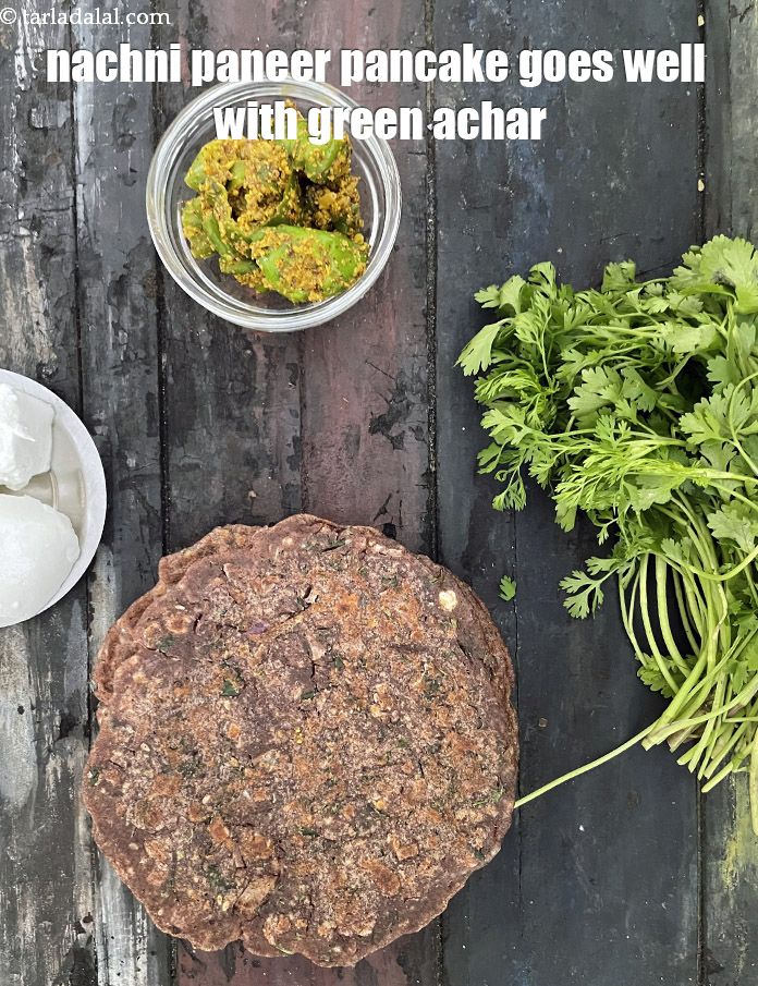 Step 27 – Serve&nbsp;<strong>ragi paneer chilla&nbsp;</strong>with green achar.